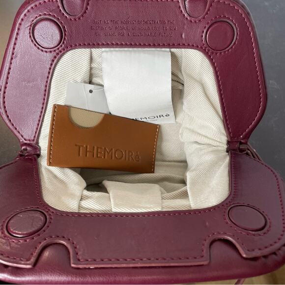 THEMOIRÈ Braided Cabernet Motif Mini Pochette With Removable Shoulder Straps - Picture 7 of 8